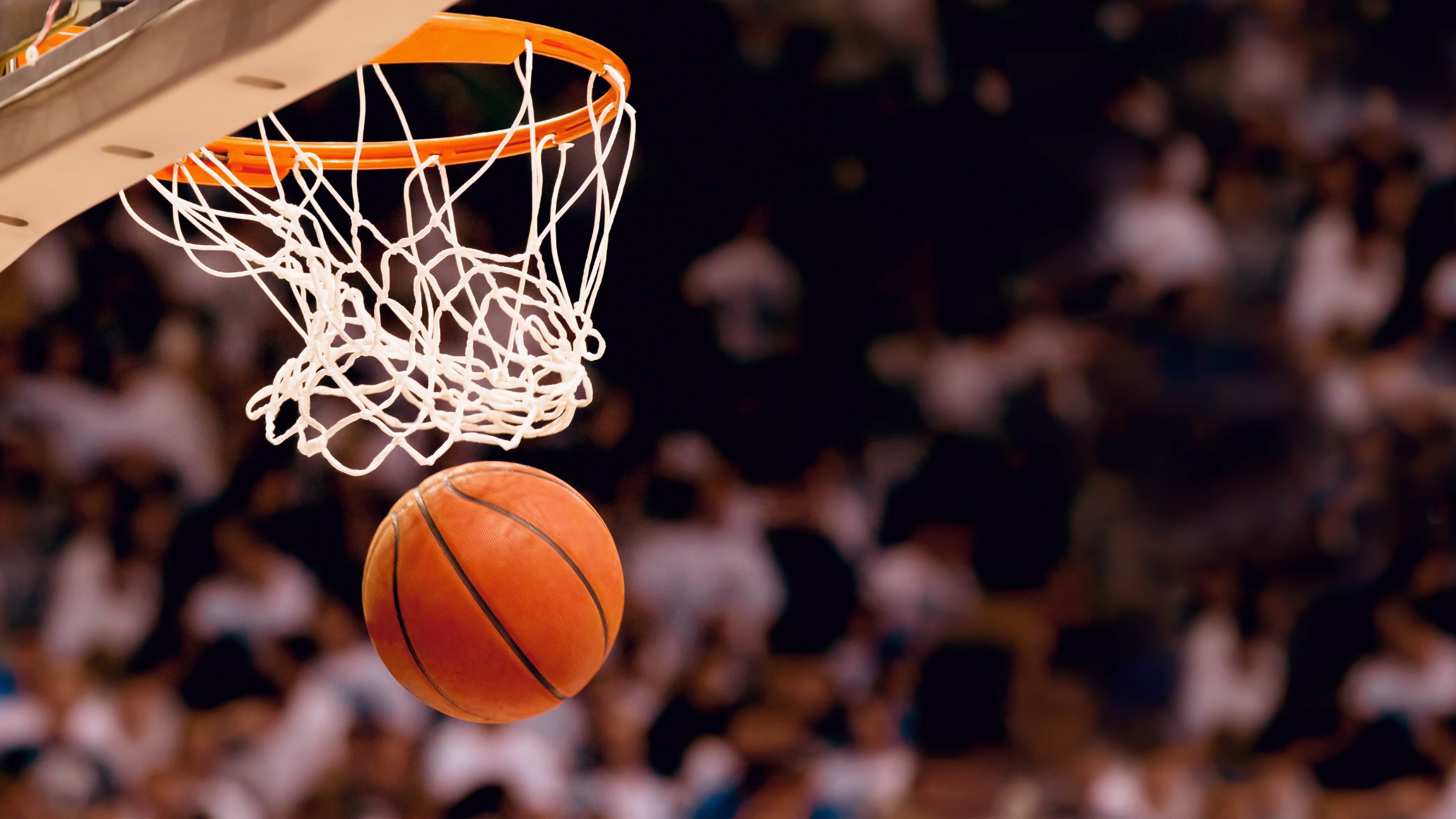 爱游戏网站-离谱！篮网内讧+公牛官宣引援，NBA常规赛备战风云突变